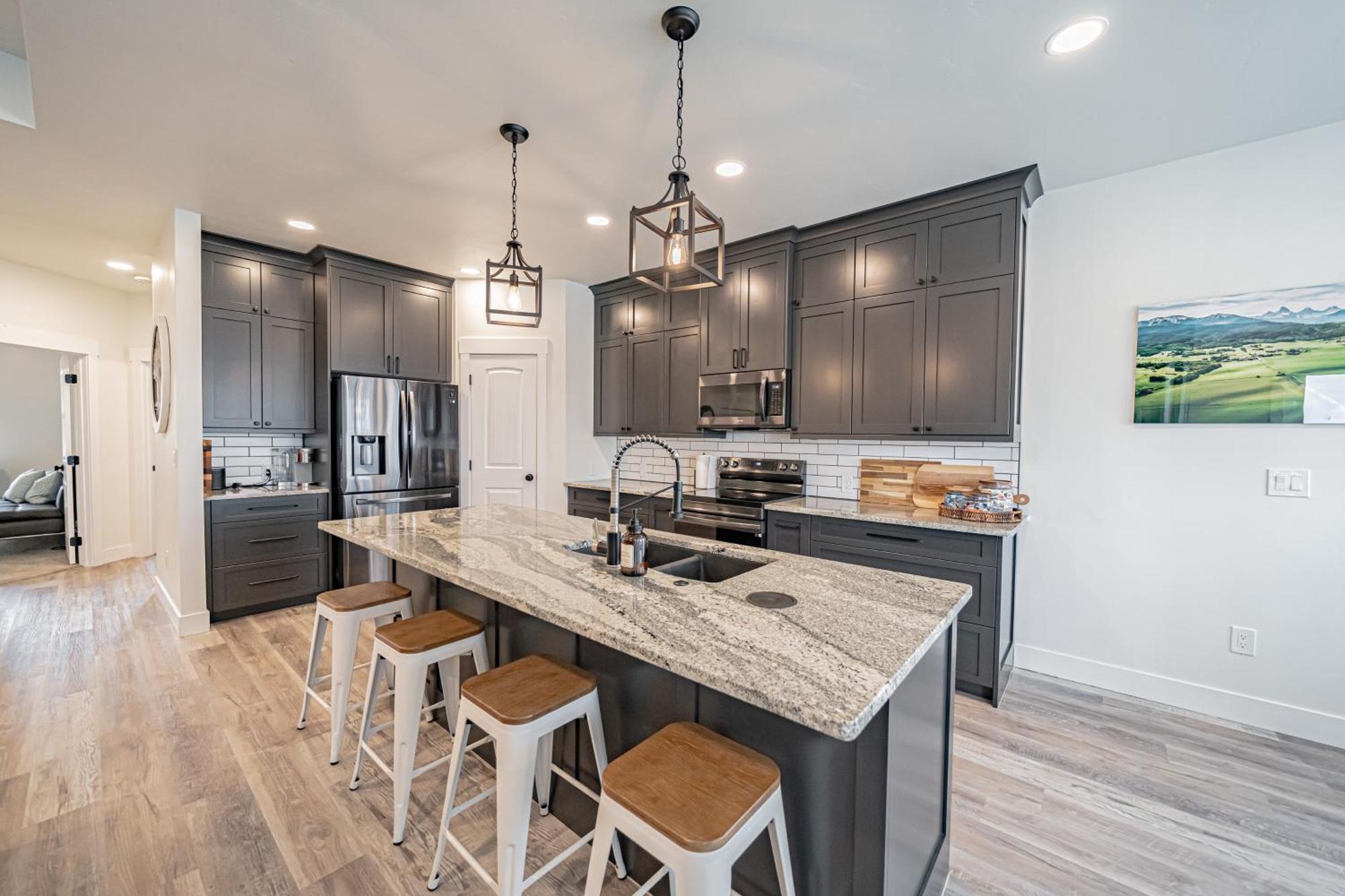 Teton Valley Getaway With Private Deck And Hot Tub! Эштон Экстерьер фото